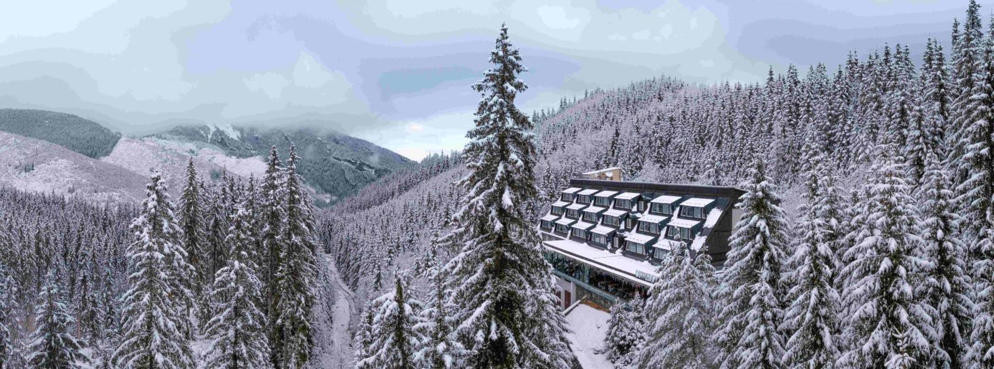 Hotel OSTREDOK Demänovská Dolina Buitenkant foto
